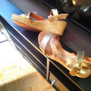 Women's sandals